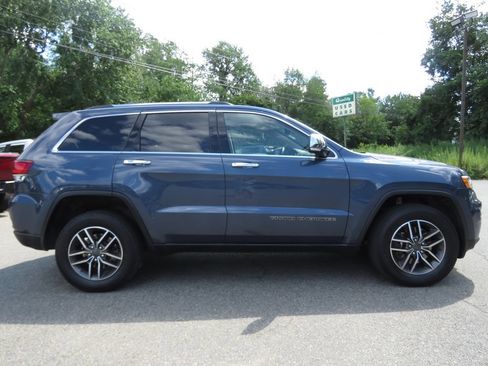 Used 2021 Jeep Grand Cherokee Limited AWD/4WD image 4