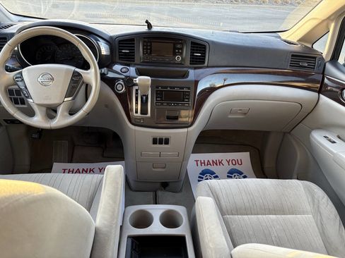 Used 2011 Nissan Quest SV image 24