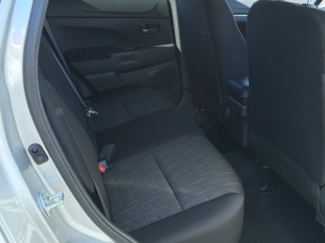 Used 2024 Mitsubishi Outlander Sport ES AWD/4WD image 35