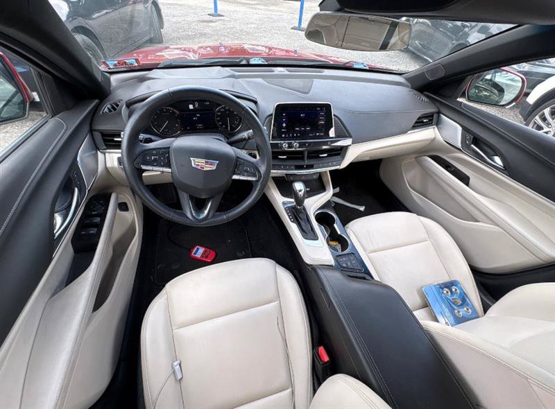 Used 2020 Cadillac CT4 Luxury w/ Sun And Sound Package RWD image 5