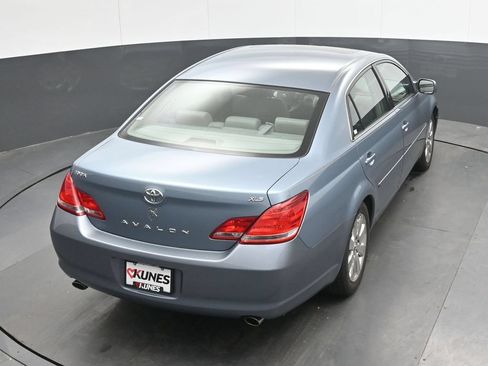 Used 2007 Toyota Avalon Touring FWD image 25