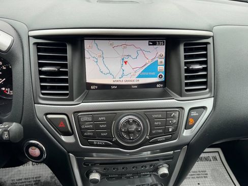 Used 2020 Nissan Pathfinder SL AWD/4WD image 21