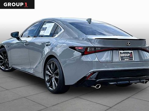 Used 2025 Lexus IS 350 F Sport RWD image 11