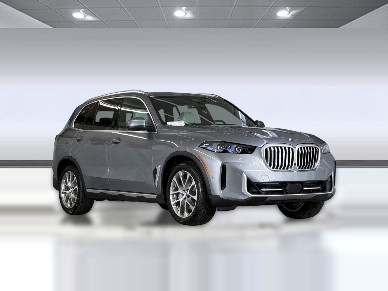 Used 2026 BMW X5 xDrive50e w/ Parking Assistance Package AWD/4WD image 7