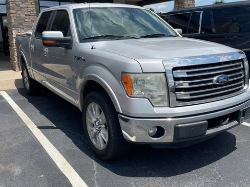 Used 2013 Ford F150 Lariat w/ Mid Equipment Group RWD image 2