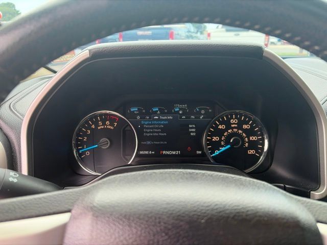 Used 2015 Ford F150 Lariat RWD image 18