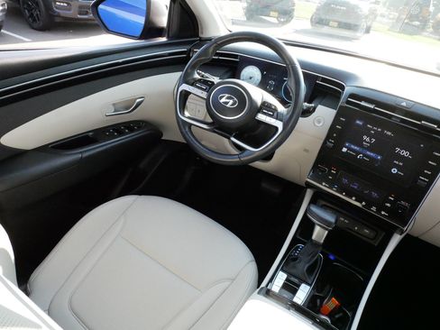 Used 2023 Hyundai Tucson SEL w/ Convenience Package AWD/4WD image 9