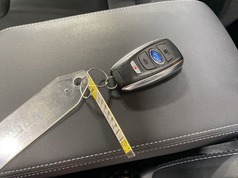 Certified 2021 Subaru Forester Limited image 35