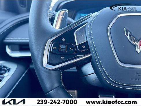 Used 2025 Chevrolet Corvette Stingray Preferred Conv w/ 2LT image 30