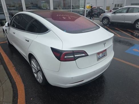 Used 2018 Tesla Model 3 Long Range image 4