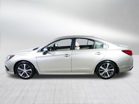 Used 2018 Subaru Legacy 2.5i Limited w/ Popular Package #2A AWD/4WD image 4