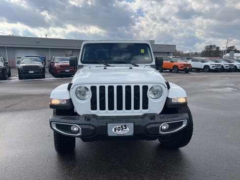 Certified 2021 Jeep Gladiator Sport image 2