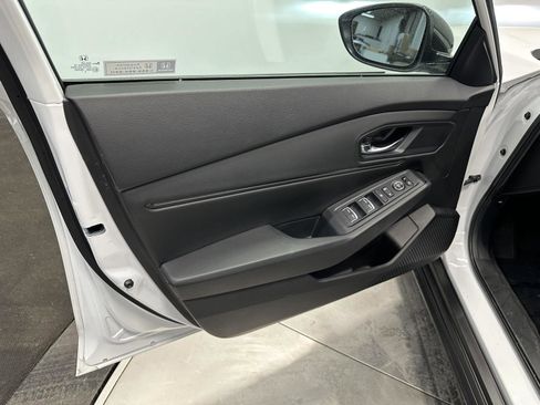 Certified 2025 Honda Accord SE image 12