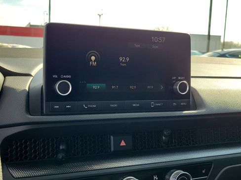 Used 2025 Honda CR-V EX image 26