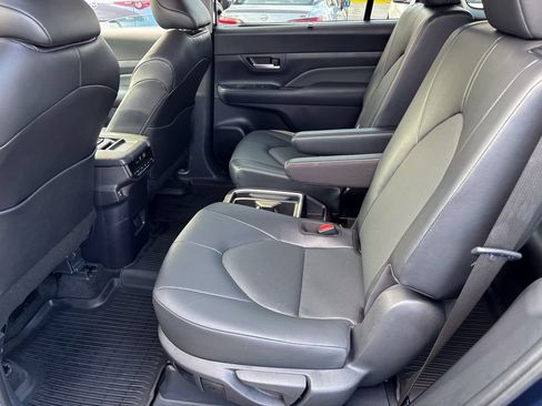 Used 2026 Toyota Grand Highlander AWD image 45