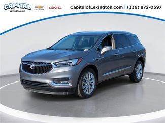 Used 2018 Buick Enclave Essence image 1