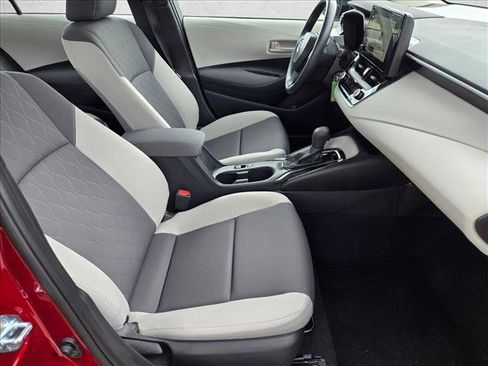 Used 2026 Toyota Corolla LE FWD image 19