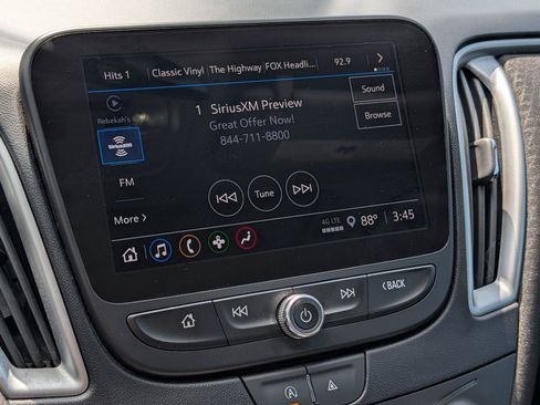 Used 2024 Chevrolet Malibu LT FWD image 14