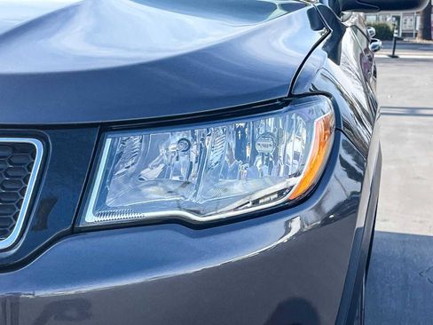 Used 2019 Jeep Compass Latitude w/ Popular Equipment Group image 7