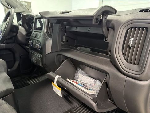 New 2026 Chevrolet Silverado 1500 Custom Trail Boss w/ Dark Appearance Package image 20