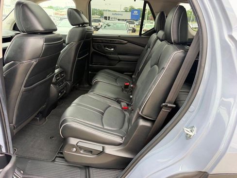 Used 2024 Honda Pilot Elite image 10
