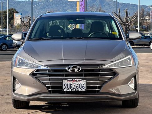 Used 2020 Hyundai Elantra SEL image 10