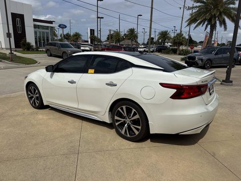 Used 2017 Nissan Maxima Platinum FWD image 6