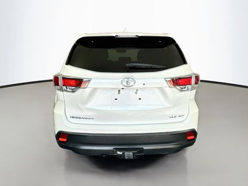 Used 2016 Toyota Highlander XLE AWD/4WD image 6