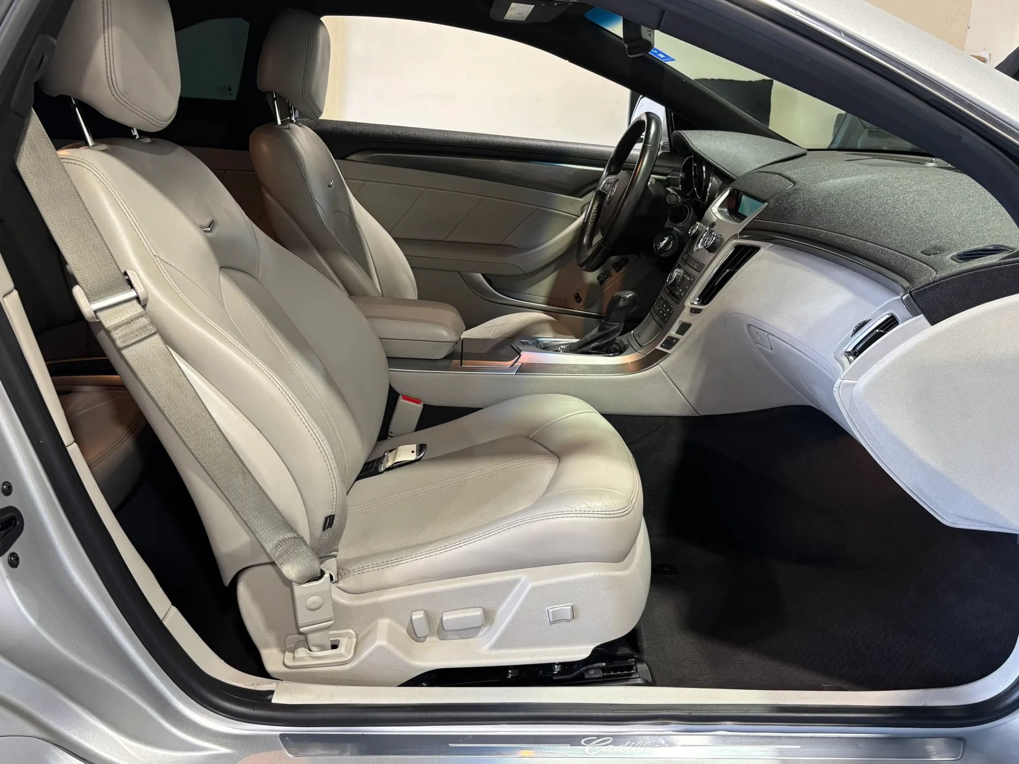 Used 2013 Cadillac CTS Performance RWD image 11