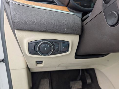 Used 2015 Lincoln MKC FWD w/ Equipment Group 102A Reserve image 27