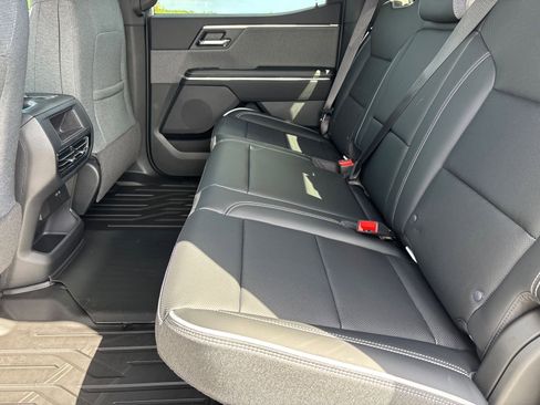 New 2026 GMC Sierra EV Elevation image 18