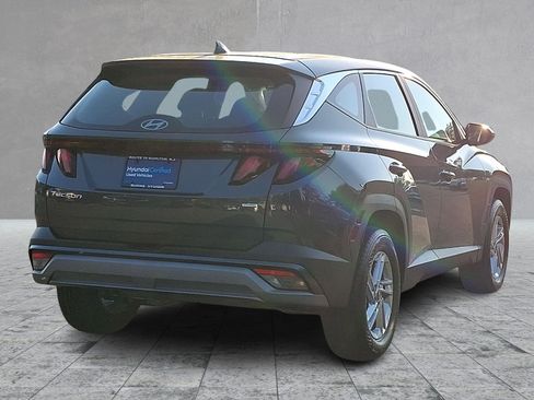 Used 2026 Hyundai Tucson SE AWD/4WD image 4