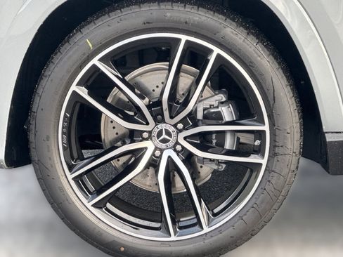 New 2026 Mercedes-Benz GLS 580 GLS 580 image 11