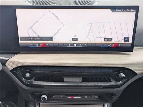 Used 2025 BMW 330i Sedan image 14