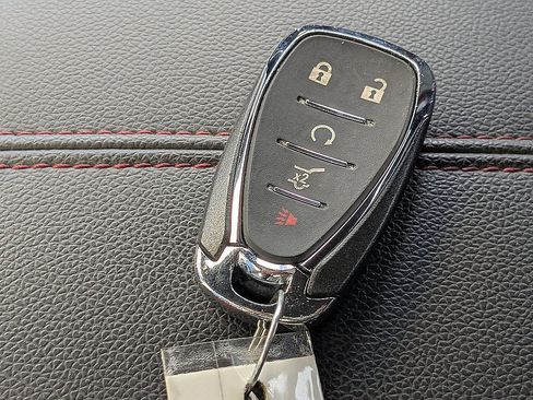 Used 2024 Chevrolet Equinox RS FWD image 27