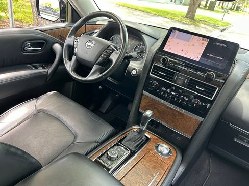 Used 2022 Nissan Armada SL AWD/4WD image 9