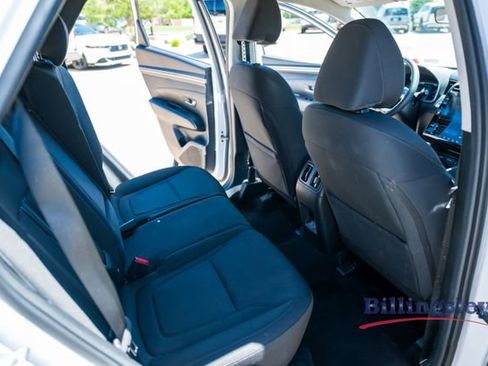 Used 2024 Hyundai Tucson SEL AWD/4WD image 14