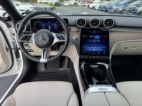 Used 2025 Mercedes-Benz C 300 4MATIC Sedan image 14