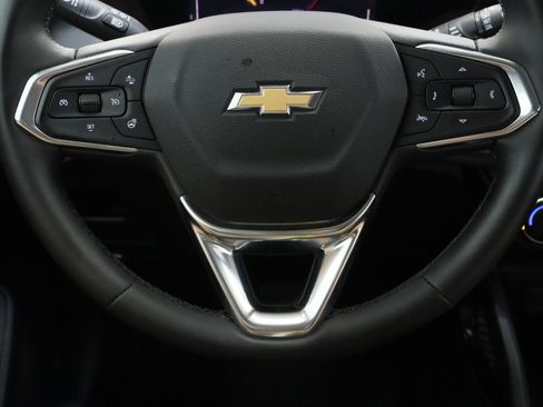 Used 2024 Chevrolet TrailBlazer LT w/ LT Cold Weather Package AWD/4WD image 24