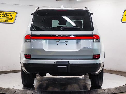 Used 2025 Lexus GX 550 w/ Cold Area Package AWD/4WD image 3