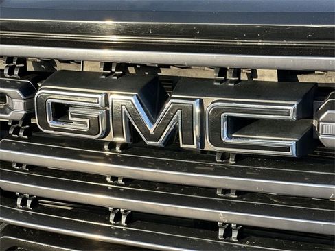 Used 2020 GMC Sierra 1500 AT4 w/ AT4 Premium Package image 30