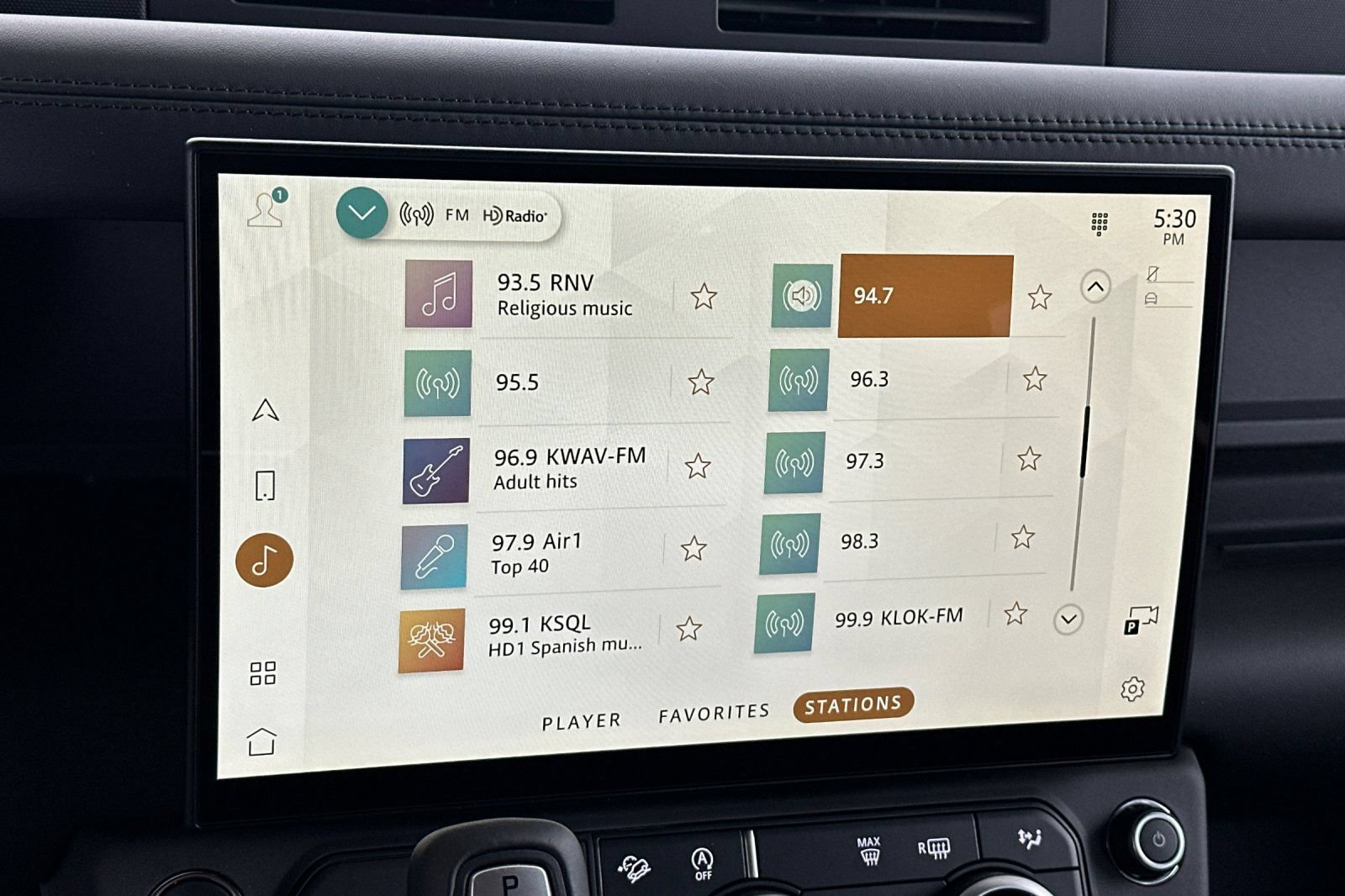 New 2026 Land Rover Defender 110 X-Dynamic SE AWD/4WD image 18