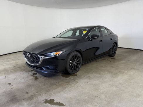 Used 2024 MAZDA MAZDA3 s FWD image 12