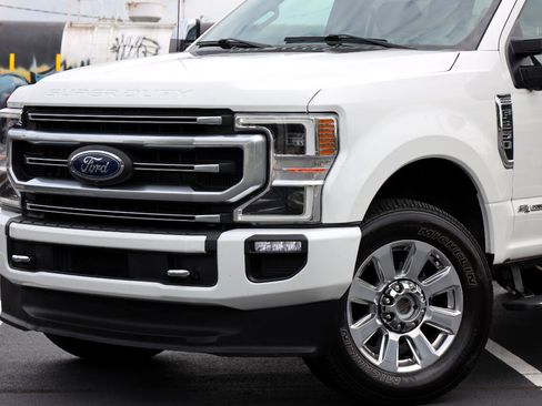 Used 2020 Ford F250 Platinum image 6