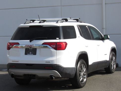 Used 2017 GMC Acadia SLT AWD/4WD image 6