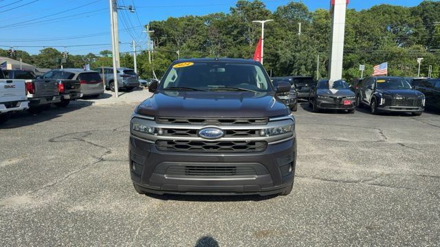 Used 2024 Ford Expedition XLT AWD/4WD image 12