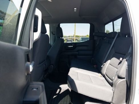 Used 2020 Chevrolet Silverado 1500 LT w/ All-Star Edition image 17