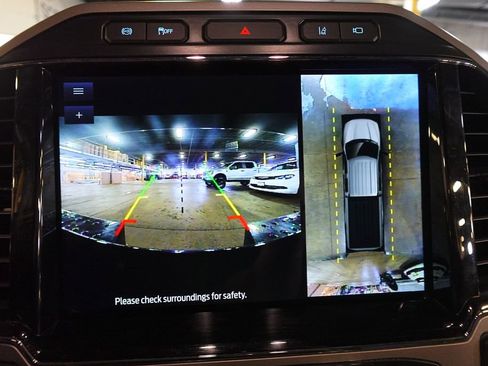 Used 2022 Ford F350 Lariat image 16