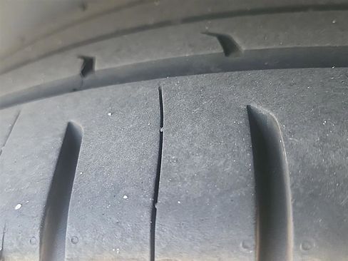 Used 2021 Chrysler 300 S RWD image 7