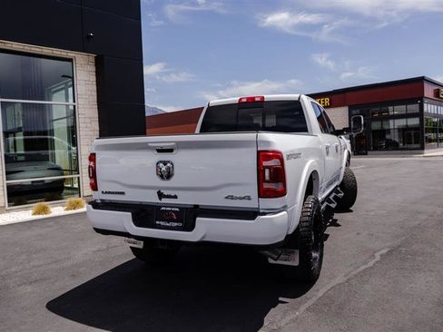 Used 2022 RAM 2500 Laramie AWD/4WD image 4
